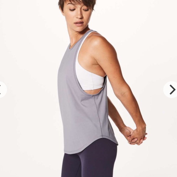lululemon sweat date singlet / lavender grey / size 2 - Picture 3 of 5